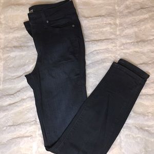 Paige Denim, size 26, Hoxton Ankle high waisted, Tonal Mona wash